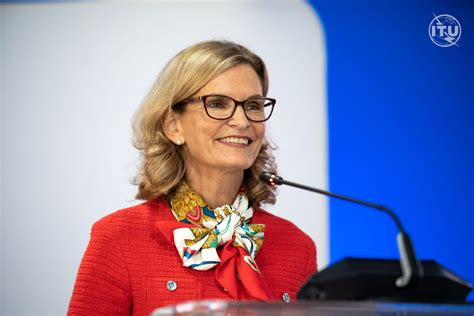 Doreen Bogdan-Martin, BM telekomünikasyon dairesi başkanlığını devraldı